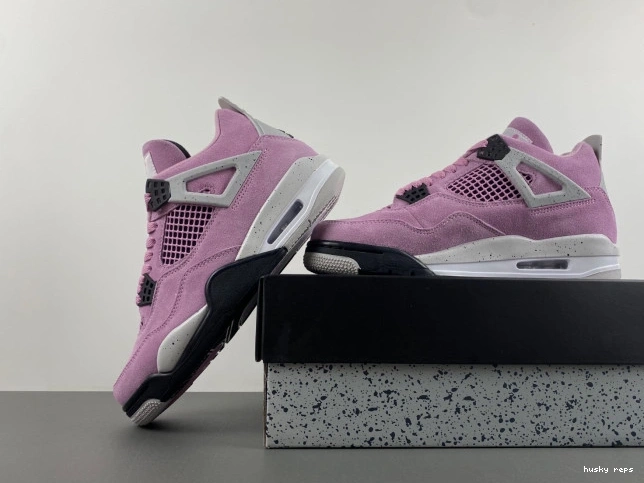 Cheap Husky 4 Orchid WMNS Air Jordan AQ9129-501 0701